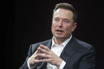 எக்ஸ் செயலியின் அனைத்து பயனாளர்களிடம் இருந்தும் கட்டணம் அறவிடுப்படும்