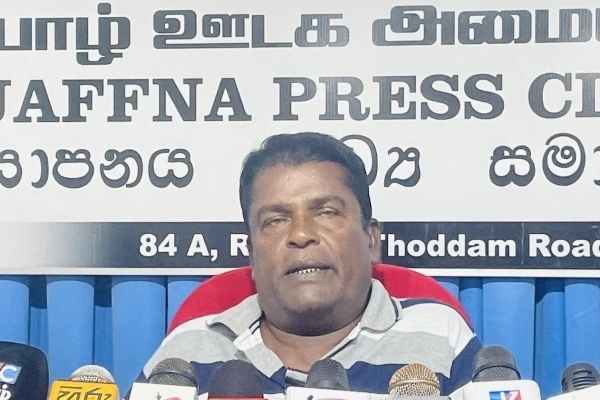 டக்ளஸ் தேவானந்தாவுக்கு பேரிடி; மலசல கூட குழிக்குள் போட்டு அசிட் ஊற்றி .... ஈ.பி.டி.பி முன்னாள் உறுப்பினர் பகீர் தகவல் | Ex Member Information Murdered Many Epdp Members