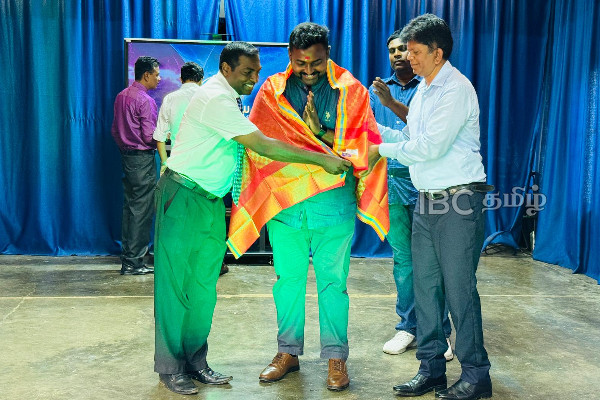 கல்வி புரட்சிக்கு என்றும் துணை : பாரத் அருள்சாமி அளித்த உறுதிமொழி | Education Revolution Bharath Arulsamy S Speech