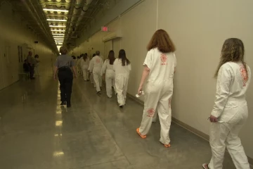 இங்கிலாந்து பெண் சிறையில் திருநங்கைகளுக்கு தடை!