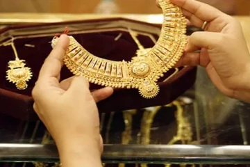 இன்றைய தங்கம் விலை! தொடர்ந்து சரிவை நோக்கி செல்லும் தங்கம்: வல்லுநர்களின் குட்நியூஸ்