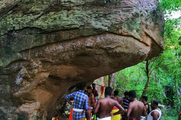 வெடுக்குநாறி ஆதி சிவன் ஆலயம் தொடர்பில் மீண்டும் பொலிஸார் கெடுபிடி! | Vedukunari Adi Shiva Temple Police Again