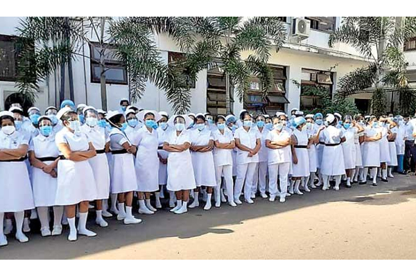 1,000 பேருக்கு புதிதாக நியமனம்; சுகாதார அமைச்சு வெளியிட்ட அறிவிப்பு! | 1 000 New Made By The Ministry Of Health