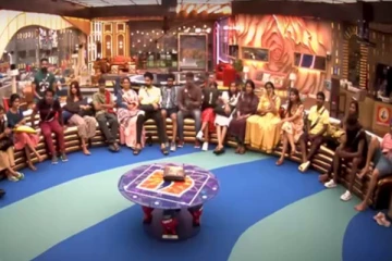 மாறி மாறி நாமினேஷன் செய்த போட்டியாளர்கள்! பரபரப்பான போட்டியின் முதல் நாமினேஷன்