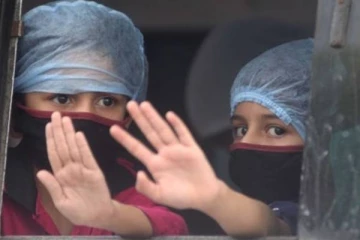 எதிர்காலத்தில் குழந்தைகளை மட்டும் தாக்கும் நோயாக கொரோனா மாறக்கூடும்!