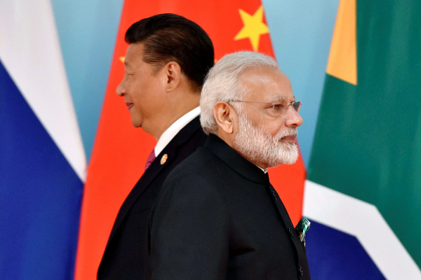 ஈழத்தமிழரின் உணர்வுகளை வைத்து அரசியல் செய்யும் ஆசாமிகள் வரிசையில் நெடுமாறனுமா... எழுந்தது சர்ச்சை! | Ltte Leader Tamil Pazha Nedumaran Controversy Ltte