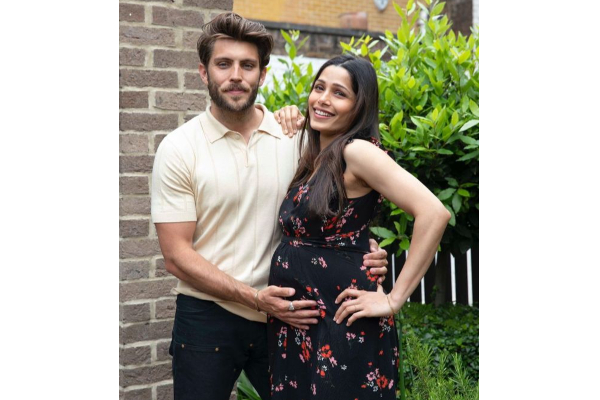 திருமணத்திற்கு முன்பே கர்ப்பமான 36 வயது நடிகை - அதிர்ச்சியடைந்த திரையுலகம் | Popular Actress Has Pregent Before Marriage