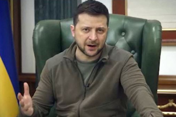 ரஷ்ய தாக்குதலால் உக்ரைனை சேர்ந்த் 97 குழந்தைகள் உயிரிழந்துள்ளனர் - அதிபர் ஜெலன்ஸ்கி அதிர்ச்சி தகவல் - தமிழ்நாடு