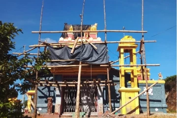 அக்கரப்பத்தனையில் அடுத்தடுத்து மூன்று கோவில்களில் கொள்ளையர்கள் கைவரிசை(Photos)