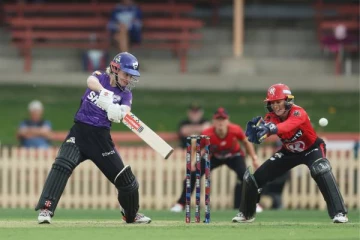 156 ஓட்டங்கள் இலக்கு..106 ஓட்டங்கள் எடுத்தே வென்ற அணி