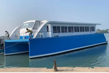 யாழ்ப்பாணத்தில் தயாரிக்கப்பட்ட அதிசொகுசு சுற்றுலா கப்பல்