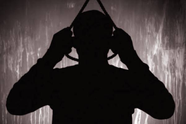 சென்னையில் ஆயுதப் படைக் காவலர் விபரீத முடிவு | Armed Forces Police In Chennai Wrong Dissition