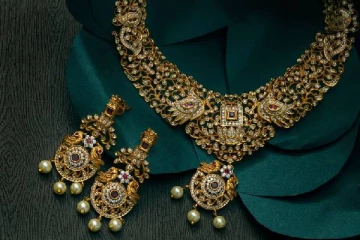 ரூ.1,760 சரிந்த தங்கம் விலை - மக்களே.. மிஸ் பண்ணாதீங்க!