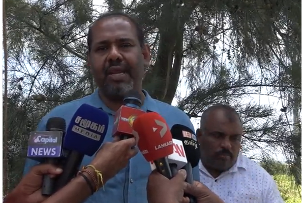 யாழில் இன்றும் கடற்படையினருக்கு காணி சுவீகரிப்பு முயற்சி - பொதுமக்களின் எதிர்ப்பால் கைவிடப்பட்டது! | Land Acquisition Vadamaratchi People Protest