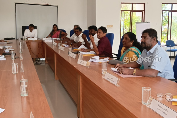 பருத்தித்துறை நகரசபை அமர்வில் நிறைவேற்றப்பட்ட கண்டன தீர்மானங்கள் | Point Pedro To Close Pedro Army Canteen