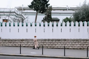 பிரான்சிலிருந்து அமைதியாக வெளியேறிக்கொண்டிருக்கும் ஒரு குறிப்பிட்ட மதத்தினர்... அதிகம் பேசப்படாத ஒரு பிரச்சினை