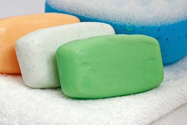 இலங்கையில் வரலாறு காணாத வகையில் 100 வீதத்திற்கும் மேல் அதிகரித்த சவர்க்காரங்களின் விலைகள் - ஐபிசி தமிழ்