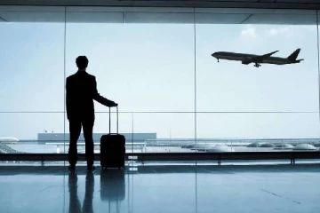 2021ல் இலங்கையர்கள் அதிகமானோர் வேலைக்காக சென்ற வெளிநாடு எது தெரியுமா?