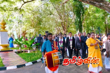 யாழ்ப்பாணப் பல்கலைக்கழகத்தின் 12 பீடங்களும் இணைந்து நடத்திய பொன்விழா