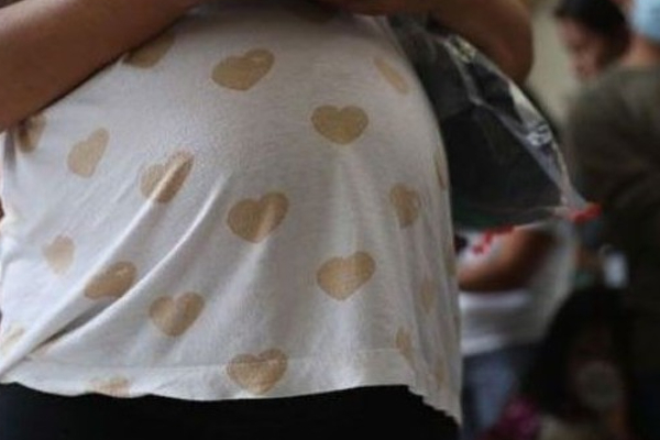 மட்டக்களப்பில் சிறுமியை கர்ப்பமாக்கிய 18 வயது காதலன் | Boyfriend Who Made Girl Pregnant In Batticaloa