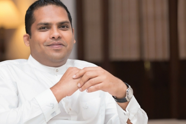 சபையில் சஜித்தை கலாய்த்த அமைச்சர் ஹரின்! | Minister Harin Who Disturbed Sajith Assembly