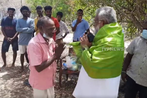 பாரம்பரிய மீன்பிடி இறங்கு துறைக்கு விஜயம் செய்த கடற்றொழில் அமைச்சர்! | Douglas Visit Traditional Fisheries Landing Sector