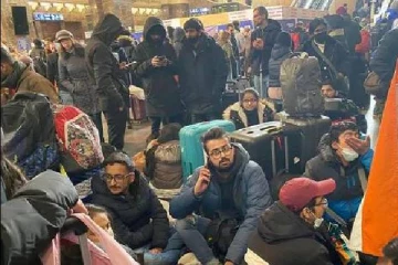 வெளிநாட்டு மாணவர்களை வெளியேற்ற விடாமல் பணயக்கைதிகளாக  வைத்திருக்கிறது உக்ரைன்! ரஷ்யா பரபரப்பு குற்றச்சாட்டு