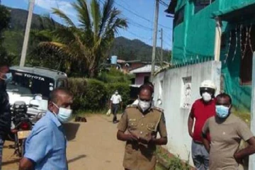 தாலிகட்டும் சமயத்தில் திடீரென நுழைந்த சுகாதாரத்துறை அதிகாரிகள்... நடந்தது என்ன