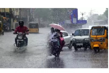 சென்னையில் அடுத்த 3 மணி நேரத்திற்குள் கனமழை பெய்யும் - வானிலை ஆய்வு மையம் தகவல்