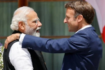 மேக்ரானை சந்தித்ததில் மிக்க மகிழ்ச்சி: இந்திய பிரதமர் மோடி பகிர்ந்த புகைப்படம்