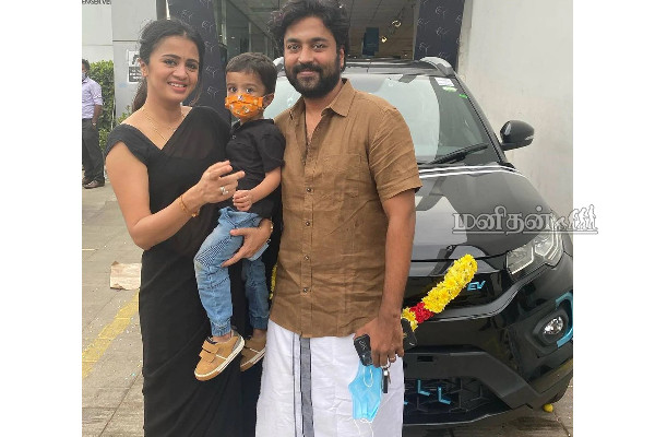 மாமனார் குறித்து உருக்கமாக பதிவிட்ட அஞ்சனா! கதறி அழுத காட்சிகள் | Anjana Father In Law Dead