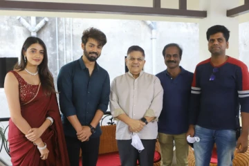 மஹத் ராக்வேந்திரா, தேவிகா சதீஷ், மானசா சௌத்திரி நடிக்கும் இணையத் தொடர் “ஈமோஜி” !