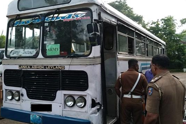 இராணுவ பேருந்து மோதி மூன்று வயது சிறுமி பரிதாப மரணம் | Three Year Old Girl Was Killed Hit By An Army Bus