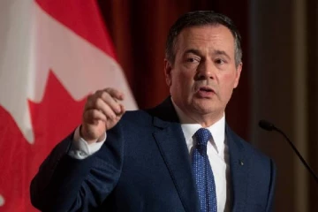 அல்பர்ட்டாவில் விரைவில் இது ரத்தாகும்... முதல்வர் வெளியிட்ட தகவல்!