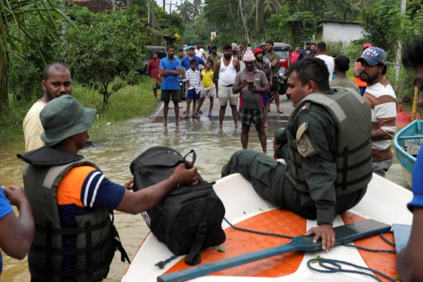 நிவாரண பணிகளுக்கு இடையூறு விளைவித்தவர் கைது ; காணொளி வெளியிட்டவர் தலைமறைவு | Man Arrested For Obstructing Relief Efforts