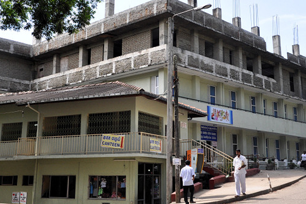 அண்டை வீட்டாருடன் வாக்குவாதம்; அலவாங்கால் உயிரிழந்த நபர் | Argument With Neighbors Killed Crime