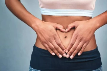 வயிற்றை 15 நிமிடங்களில் இயற்கையாக சுத்தம் செய்ய வேண்டுமா? வீட்டிலேயே செய்யும் எளிய முறை