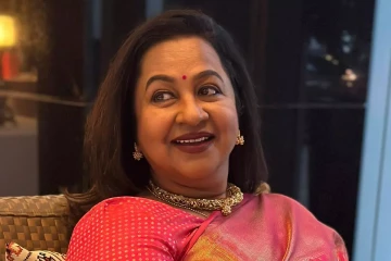சின்ன வயதில் அந்த நடிகரை வெளுத்துள்ளேன், ராதிகா போட்டு உடைத்த உண்மை