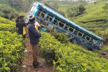 கோர விபத்து தொடர்பில் முக்கிய தகவல்களை வெளியிட்ட கல்லூரி மாணவர்கள் (video)