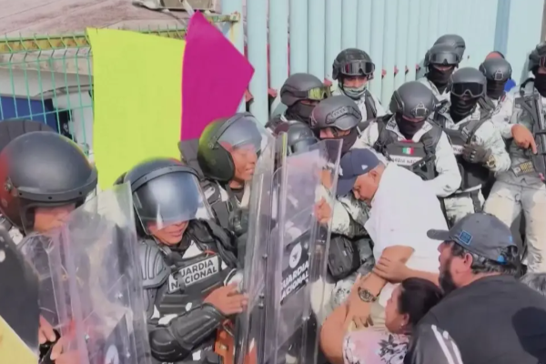 மெக்சிகோ சிறை கலவரத்தில் 7 கைதிகள் உயிரிழப்பு | 7 Prisoners Killed In Mexico Prison Riot