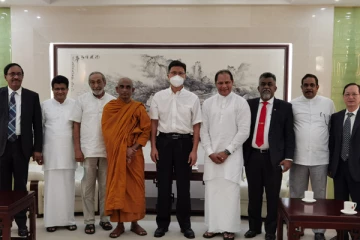 சீனாவுடன் பேச்சு நடத்திய சுயாதீன நாடாளுமன்ற உறுப்பினர்கள்!