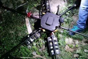 எல்லையில் பறந்த மர்ம ட்ரோன்  சுட்டு வீழ்த்திய பாதுகாப்பு படையினர்!