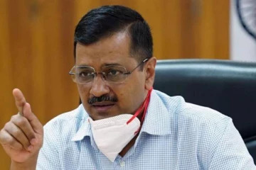 "தங்களிடம் ஆக்சிஜன் இருப்பு அதிகம் இருந்தால் எங்களுக்கு கொடுத்து உதவுங்கள்": பிற மாநிலத்தாரிடம் வேண்டுகோள் விடுத்த டெல்லி முதல்வர்