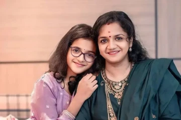 சிவகார்த்திகேயன் மகளா இது.. இப்படி வளர்ந்துவிட்டாரே! வைரலாகும் லேட்டஸ்ட் புகைப்படங்கள்