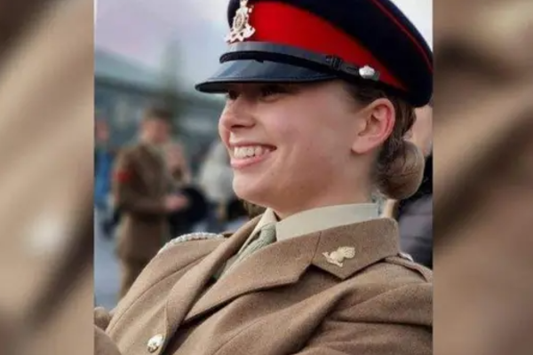 பாலியல் குற்றம்; இங்கிலாந்தின் முன்னாள் சார்ஜென்ட் மேஜருக்கு சிறை | Former Uk Sergeant Major Jailed For Sex Crime