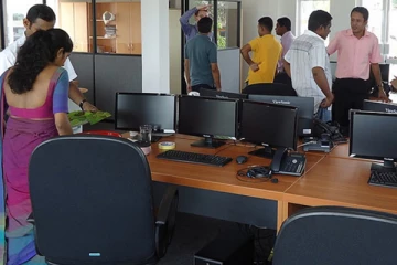 அரச ஊழியர்களை பணிக்கு அழைப்பது தொடர்பில் புதிய அறிவிப்பு