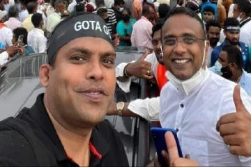 “சட்டவிரோத காவல்துறை ஊரடங்கு ” அமைச்சர் ஹரினும் எதிர்ப்பு