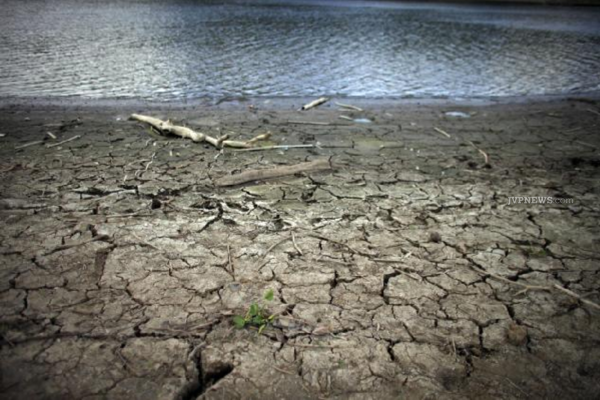இலங்கையில் எல் நினோவால் 80000 மேற்பட்டோர் பாதிப்பு | In Sri Lanka 81 000 People Affected By El Ni O இலங்கையில் எல் நினோவால் 80000 மேற்பட்டோர் பாதிப்பு | In Sri Lanka 81 000 People Affected By El Ni O