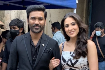 இயக்குனர் மீது செம கோபத்தில் தனுஷ் பட நடிகை! என்ன காரணம்