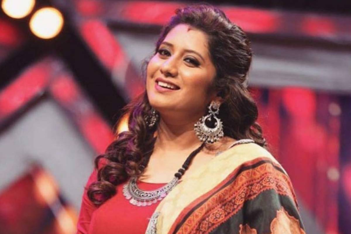 திருமண நாளில் கணவருடன் பிரியங்கா செய்த வேலை! படு வைரலாகும் காணொளி | Vj Priyanka Wedding Anniversary Fun Video Viral திருமண நாளில் கணவருடன் பிரியங்கா செய்த வேலை! படு வைரலாகும் காணொளி | Vj Priyanka Wedding Anniversary Fun Video Viral